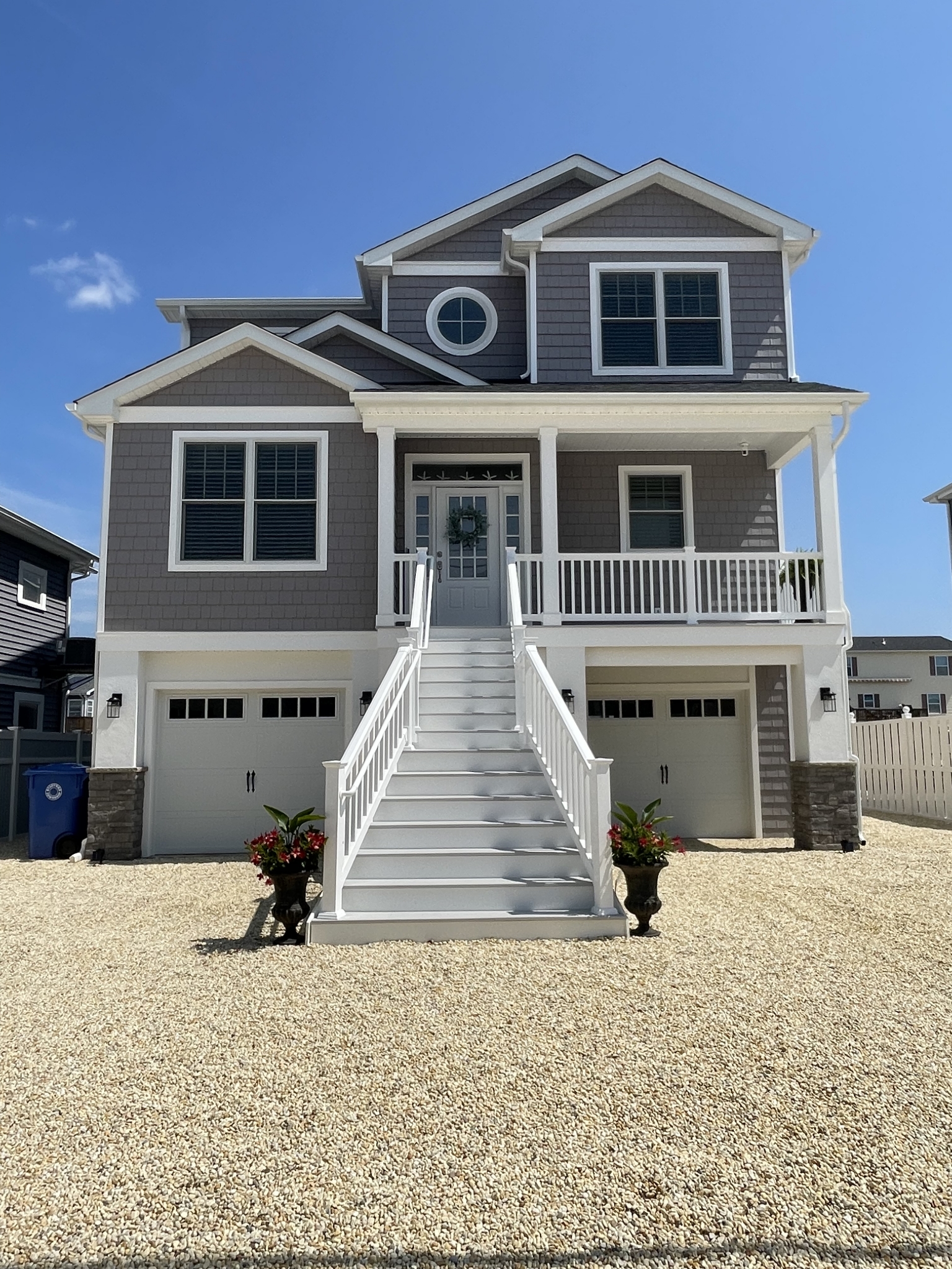 81 Harry Janzer Builders Waterfront Homes Custom Builder